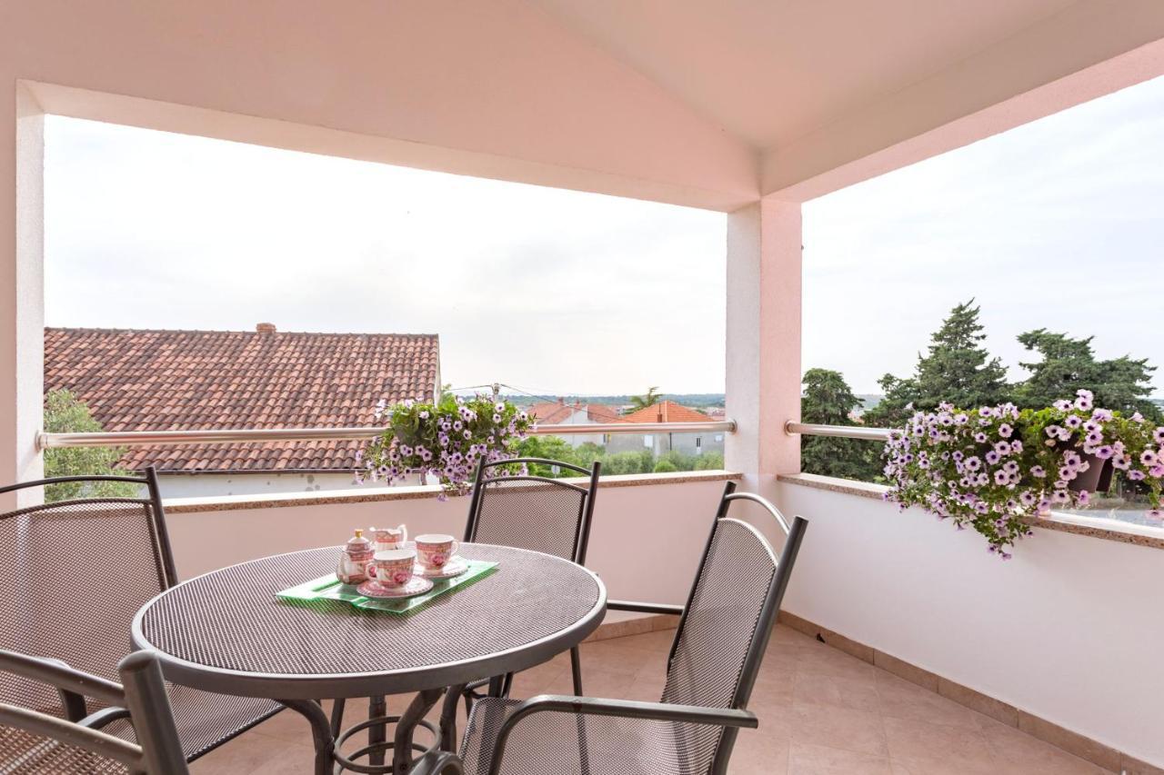 Turta Apartment Zadar Eksteriør bilde